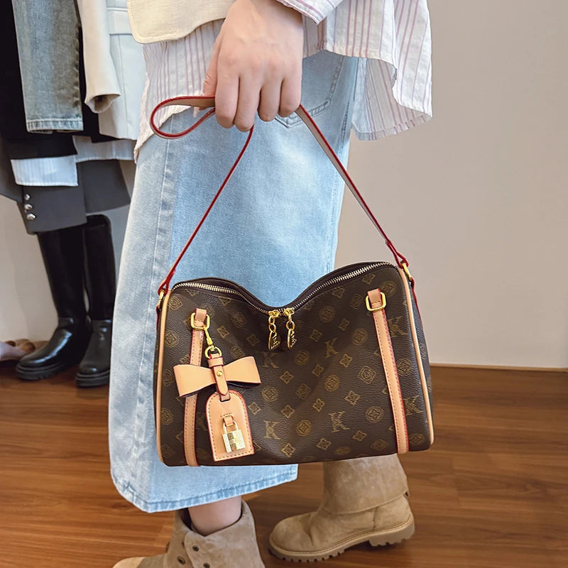 Fashion Geometric Pattern  Shoulder Bag Boston Pillow Commuting Handbag Large Capacity PU Zipper Portable Women's Bag.1071