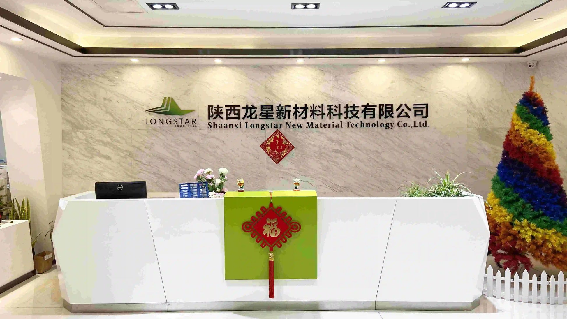 Christmas Letter Wreath American Christmas Door Hanging Simulation Red Fruit Wreath Rattan Circle Decoration