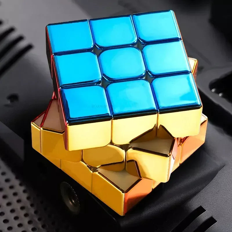 Magnetic Golden Cubo Magic Cube Puzzle