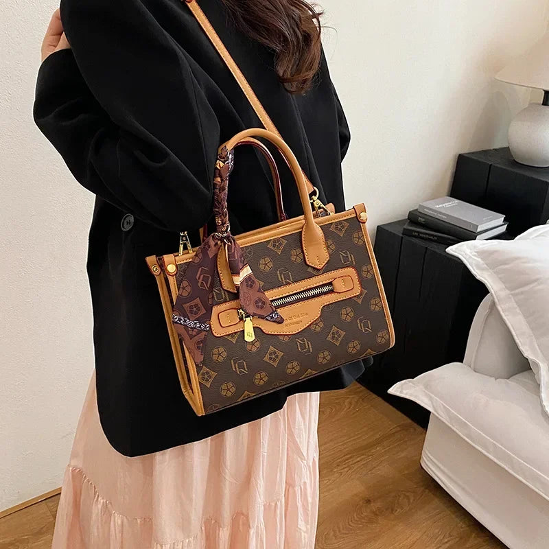 2025 New Womens Minimalist Tote Bag Large Capacity Practical Design Perfect Companion for Daily Commuting Travel
