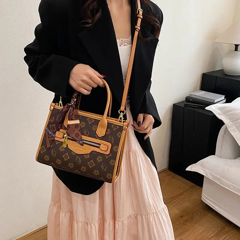 2025 New Womens Minimalist Tote Bag Large Capacity Practical Design Perfect Companion for Daily Commuting Travel