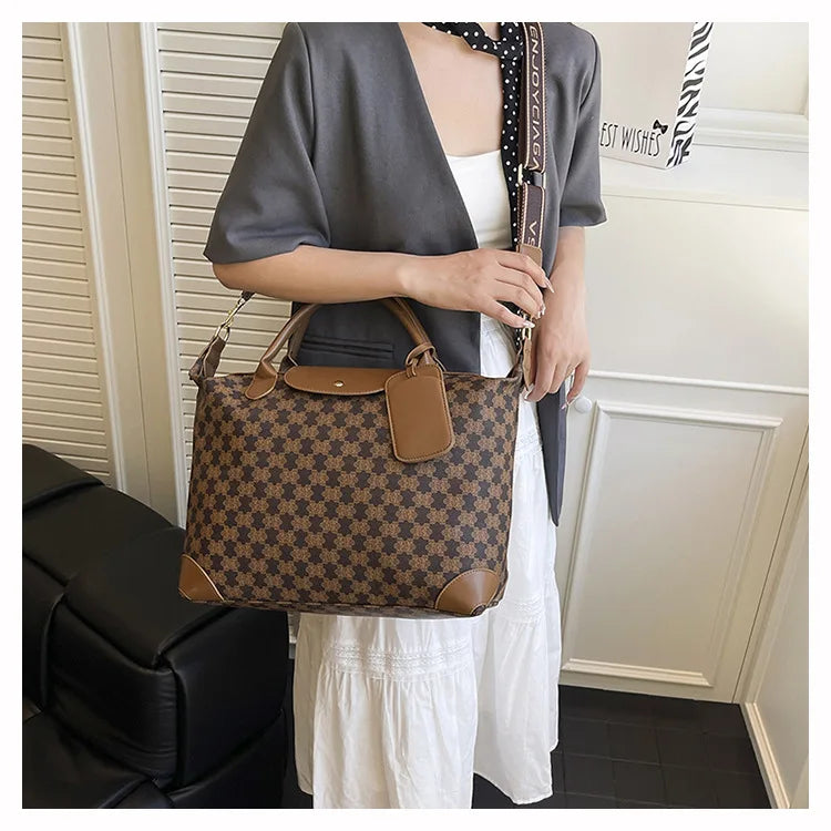2025 New Large-Capacity Portable Tote Bag — Fashionable, Leisure & Travel-Ready, Versatile Shoulder/Crossbody Bag for Women