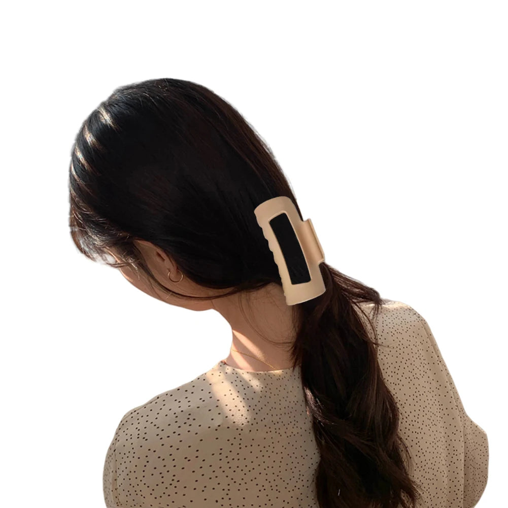 Silicone Soft Claw Hair Clip – Nonslip Cloud Hair Accessory for Women & Teens