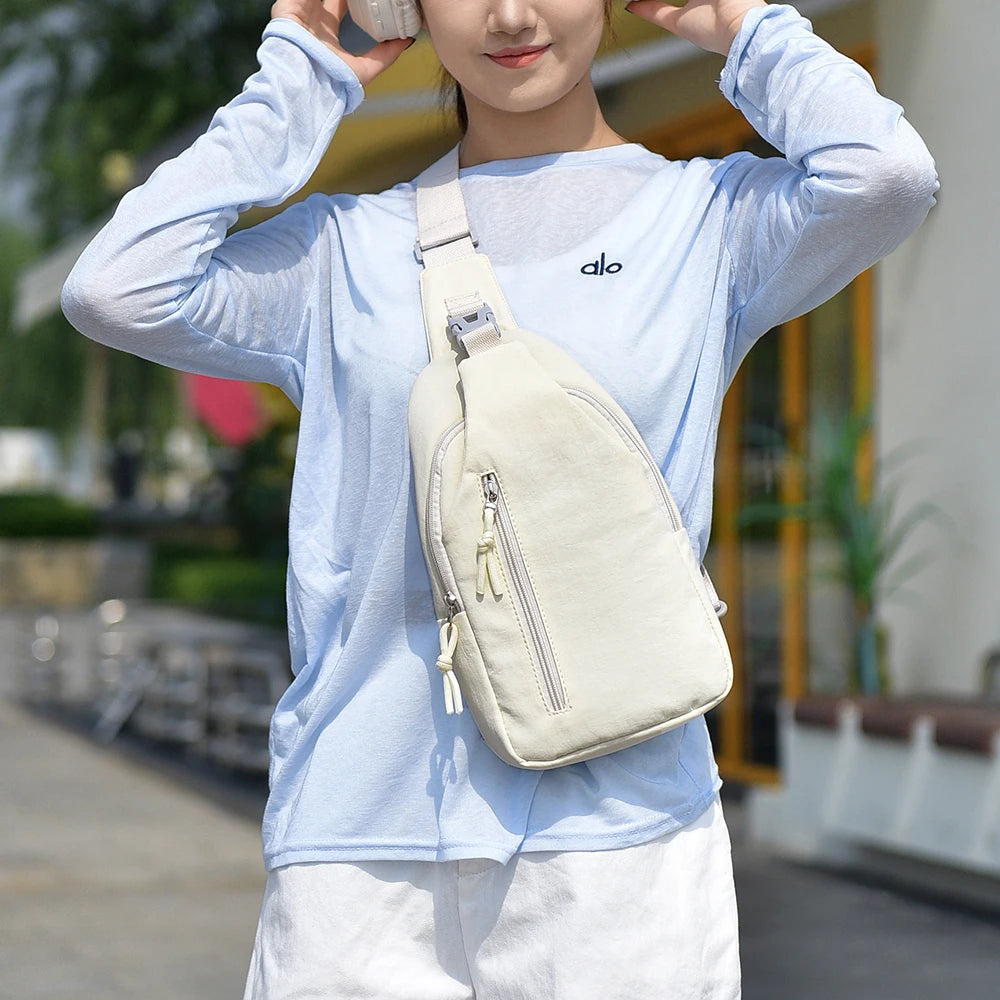 Men's casual messenger bag-multifunctional chest bag，suitable for outdoor sports,cycling and daily commuting,daily commuter bag