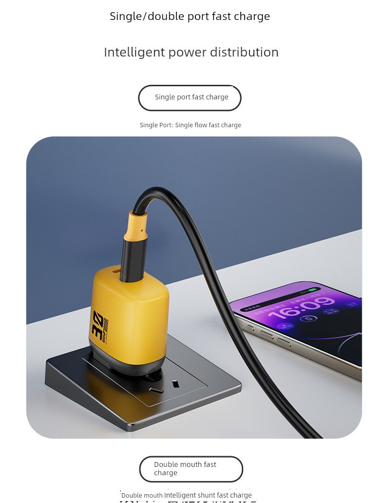 PD Gallium Nitride Two-Drag Two-Magnetic Data Cable Charging Plug