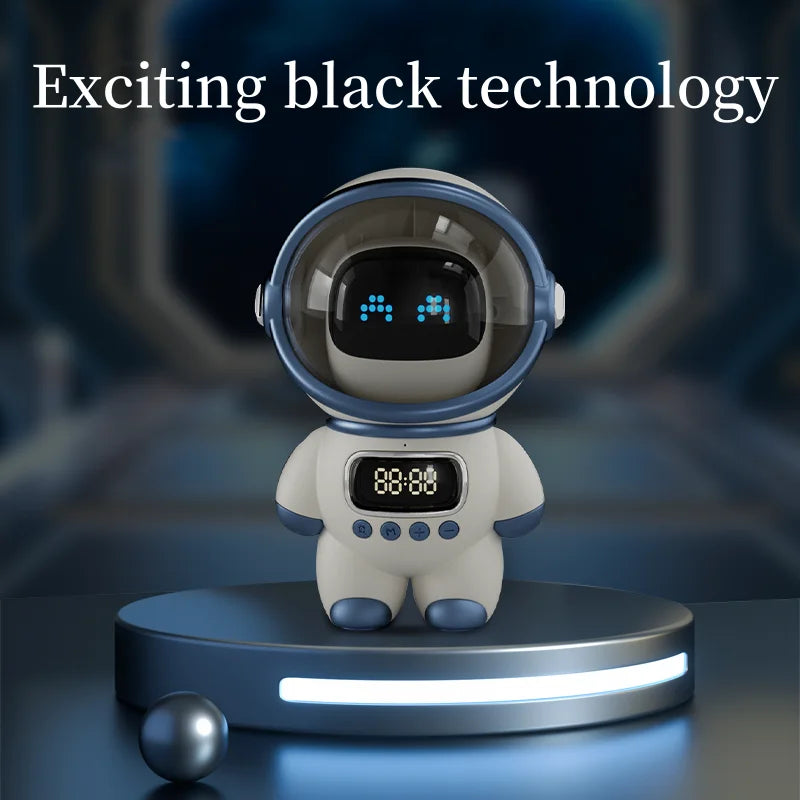 New portable wireless audio speaker, Smart Astronaut Bluetooth speaker with nightlight, FM radio, subwoofer, music speaker