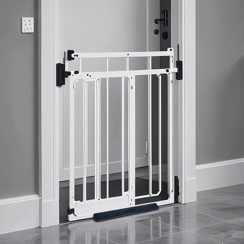 Safety Door Anti-tripping Deflector Pet SIolation Fence Household Plastic Baffle Suitable for Hallway Living Room Bedroom