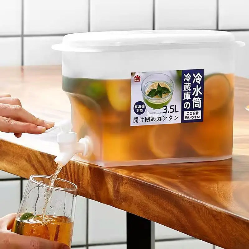 3.5L Home Refrigerator Cold Water Bottle with Faucet Summer Cold Water Bucket Outdoor Ice Water Drinking Bucket Water Bottles
