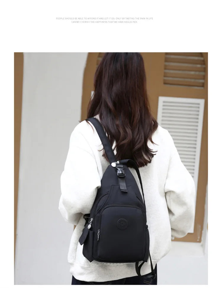 Korean Version of Nylon Fabric Fashion Trend Simple Casual Women Chest Bag with Large Capacity Multi-Functional Backpack 핸드백