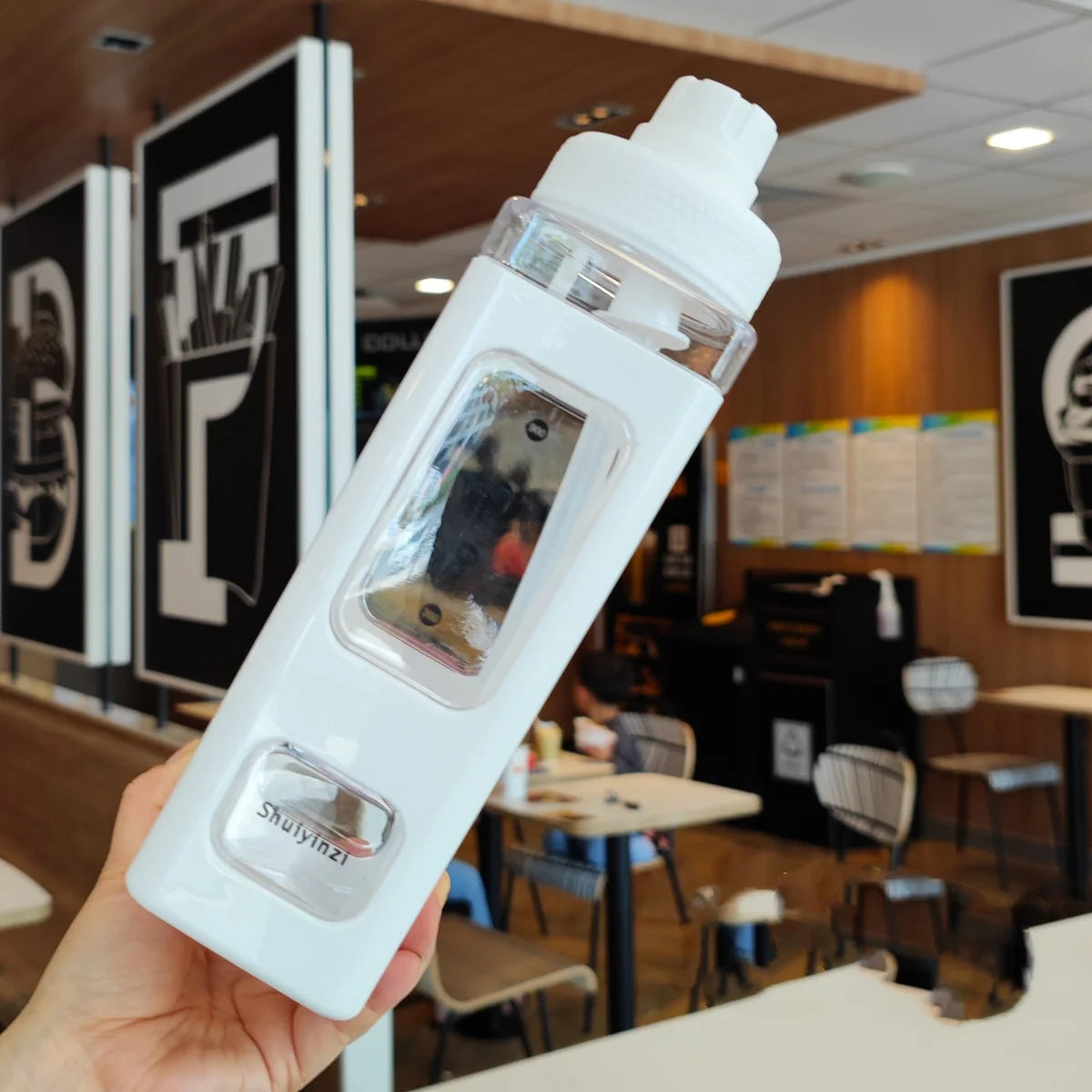 1 White 700/900ml Sports Water Bottle Portable Straw Cup Suitable for Outdoor Sports, Cycling, and Home Portable Water Cup