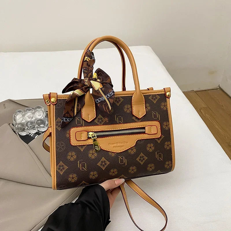2025 New Womens Minimalist Tote Bag Large Capacity Practical Design Perfect Companion for Daily Commuting Travel